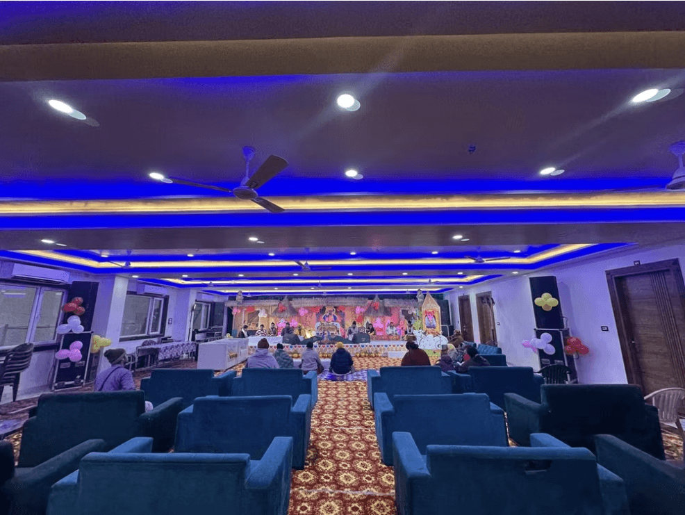 Satsang & Program Halls 7