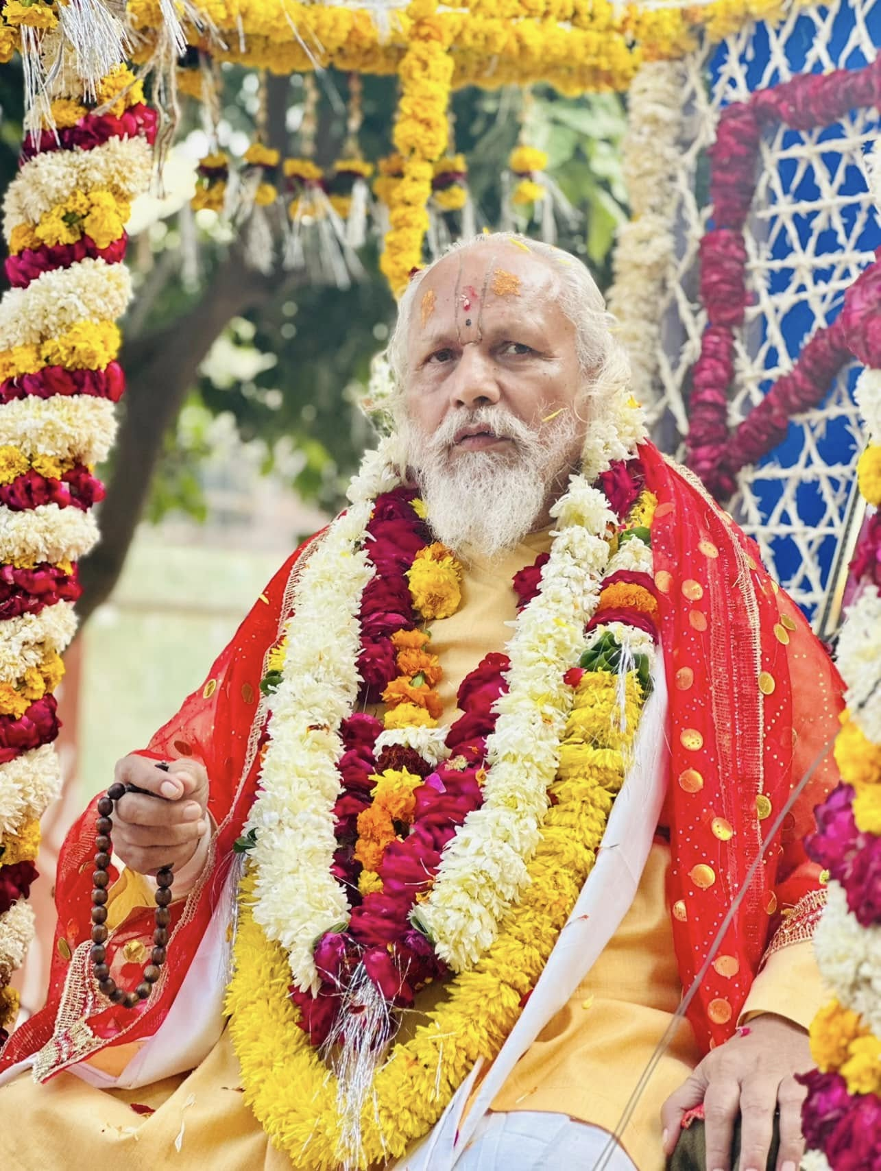 Shri Mahant Shri Hit Ladli Sharan Ji Maharaj
