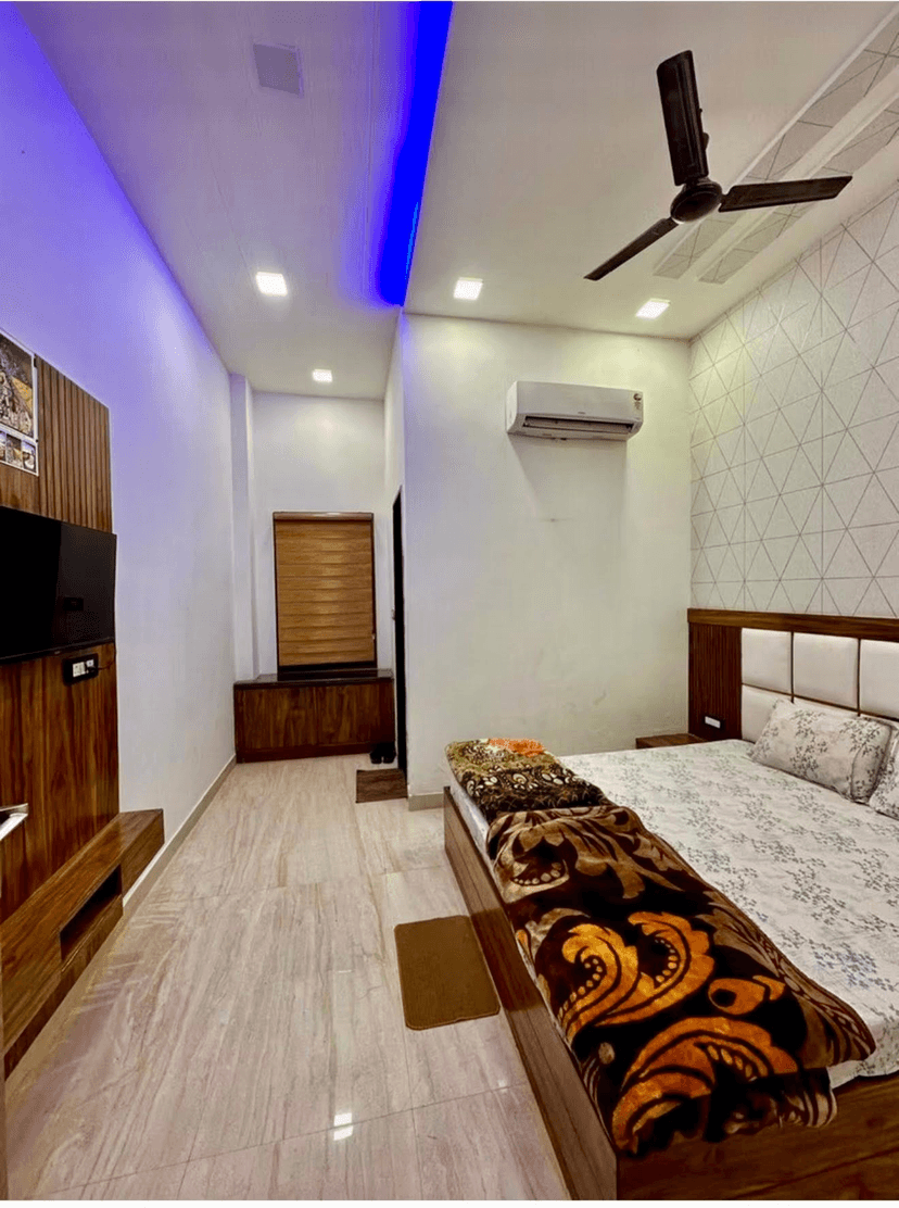 Double Bed Room